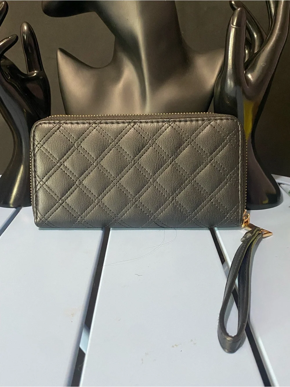 Bebe Blush Women's Wallet Zip Around Faux Leather Gold Hardware